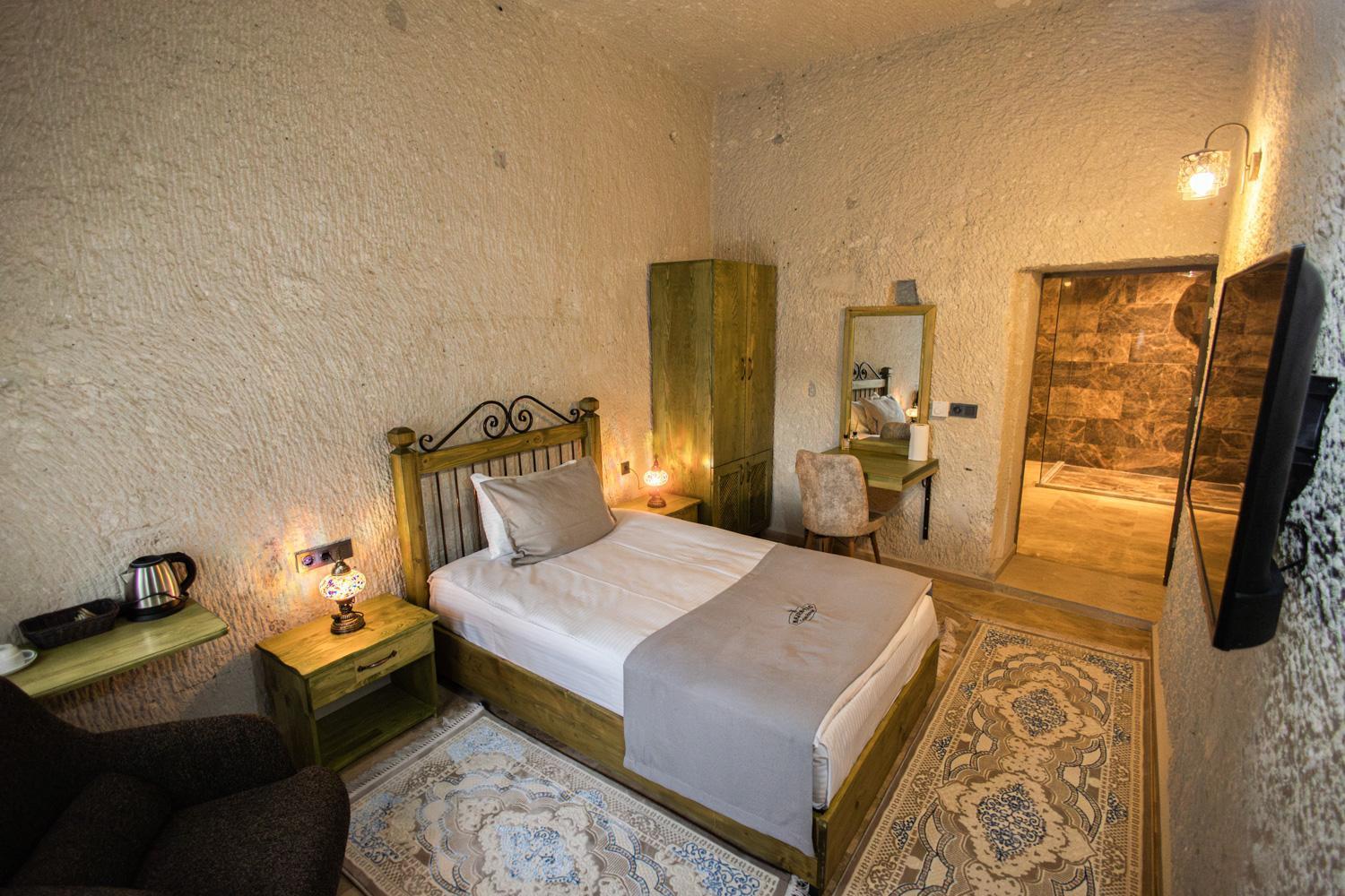 Majestic Cave House Hotel เนฟซิเฮียร์ ภายนอก รูปภาพ