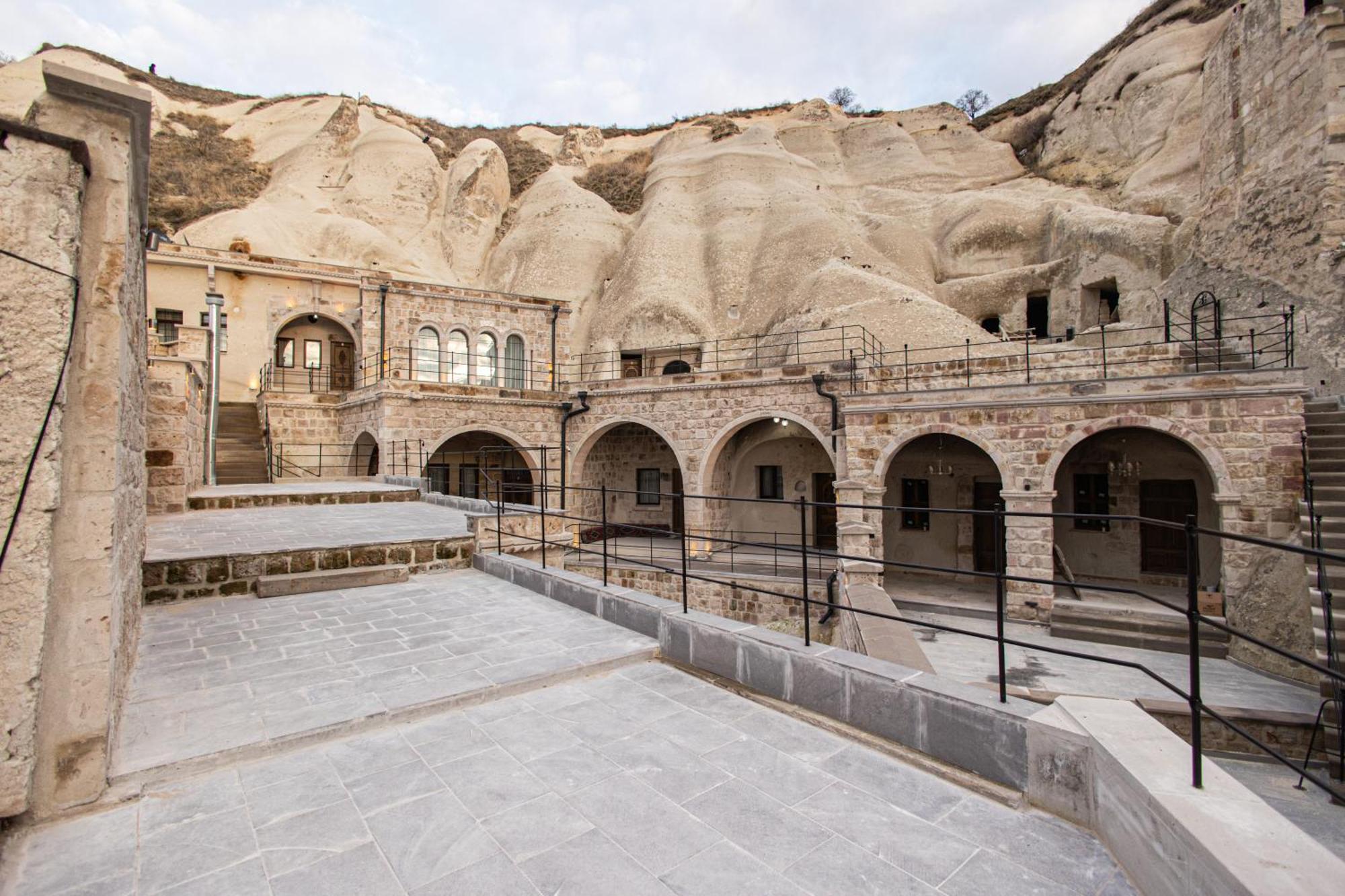 Majestic Cave House Hotel เนฟซิเฮียร์ ภายนอก รูปภาพ